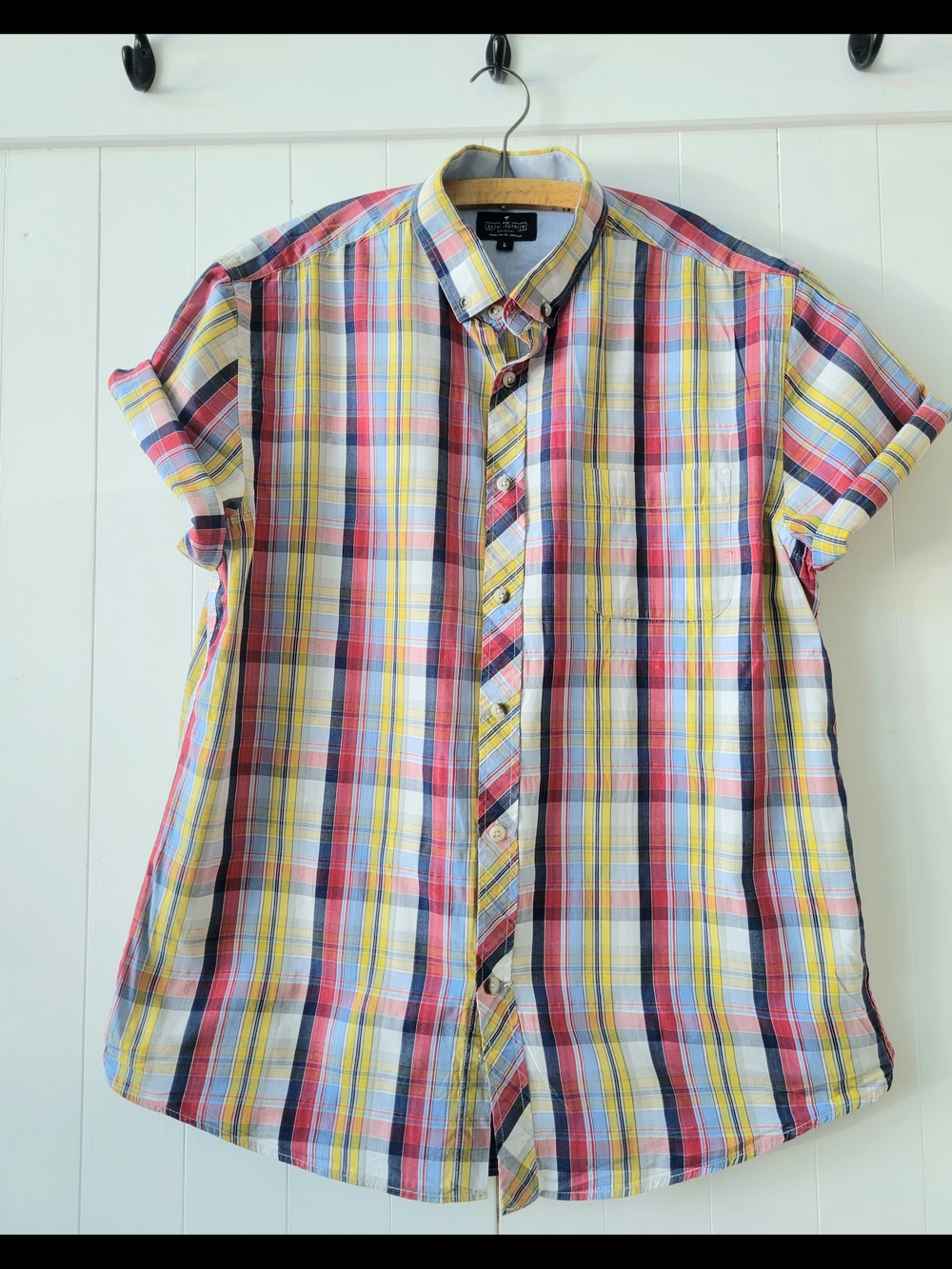 Vintage Inspired Multi-Color Plaid Short-Sleeve  Shirt